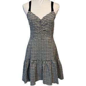 Parker Dress. Size Large.